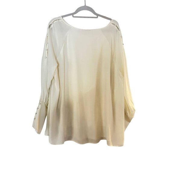 Lane Bryant Womens Cream Off White Top Blouse Beautiful Button Details Lined - Picture 5 of 5